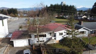 Photo 1: 2302 RIDGEWAY Street in Abbotsford: Central Abbotsford House for sale : MLS®# R2545310