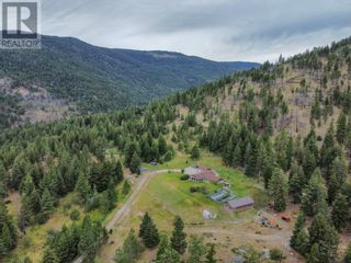 Photo 3: 30 Osborne Road in Summerland: House for sale : MLS®# 10307448