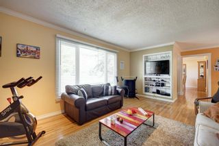 Photo 3: 4319 Richmond Road SW in Calgary: Glamorgan Detached for sale : MLS®# A2006201