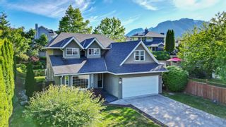Photo 2: 1032 PIA Road in Squamish: Garibaldi Highlands House for sale in "Garibaldi Highlands" : MLS®# R2786510