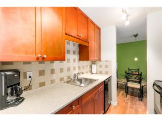 Photo 6: # 316 65 FIRST ST in New Westminster: Downtown NW Condo for sale : MLS®# V1086295