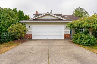 Photo 1: 16134 14 Avenue in Surrey: King George Corridor House for sale (South Surrey White Rock)  : MLS®# R2850140