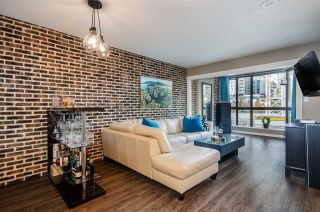 Photo 1: 306 488 HELMCKEN STREET in Vancouver: Yaletown Condo for sale (Vancouver West)  : MLS®# R2321117