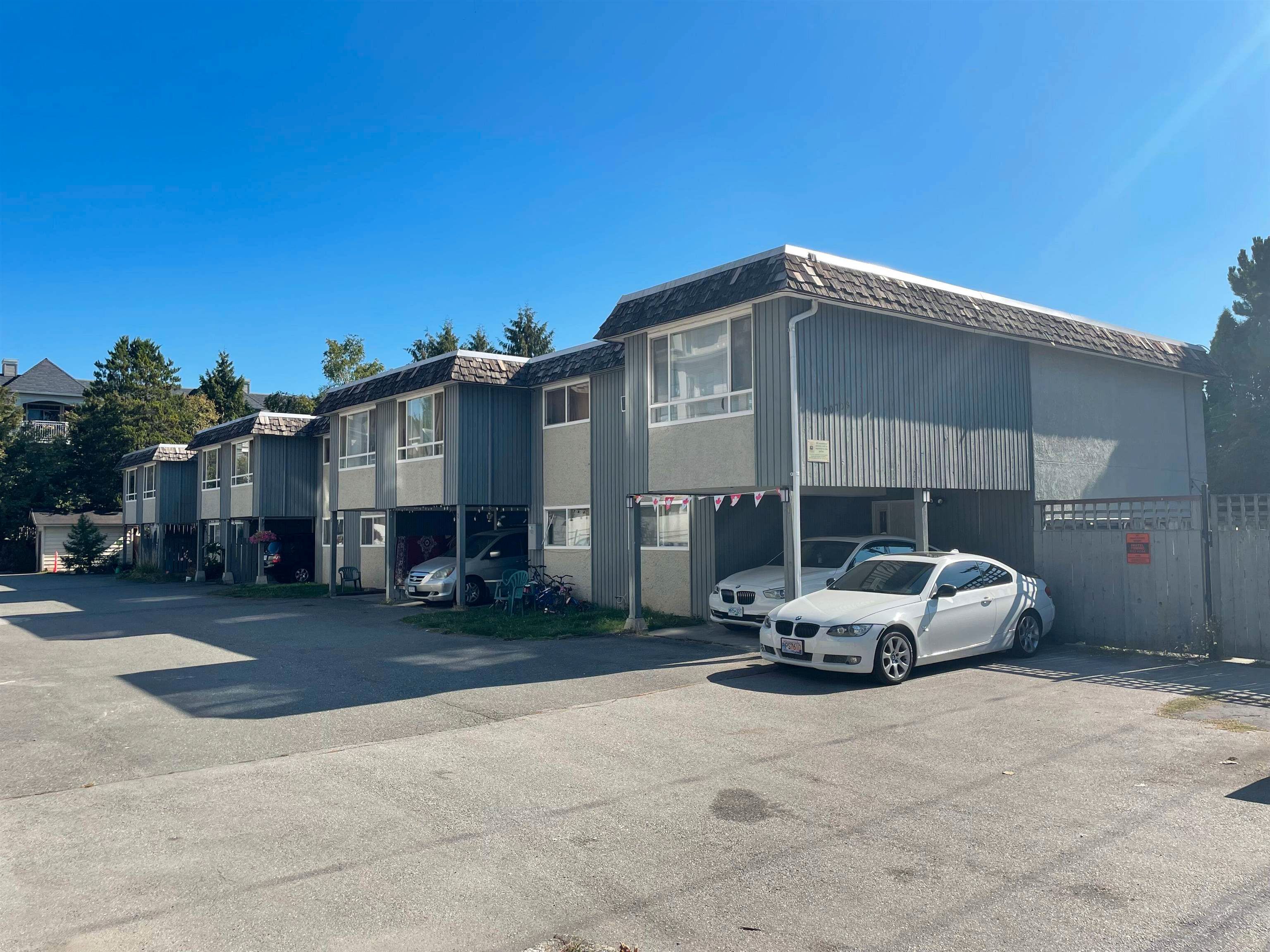 Main Photo: 20709 EASTLEIGH Crescent in Langley: Langley City Multi-Family Commercial for sale : MLS®# C8054363