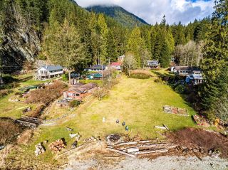 Photo 8: 9 BRIGHTON Beach in North Vancouver: Indian Arm House for sale in "Brighton Beach" : MLS®# R2735575