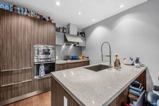 Photo 2: 504 1633 ONTARIO Street in Vancouver: False Creek Condo for sale in "Kayak at the Village on False Creek" (Vancouver West)  : MLS®# R2650217