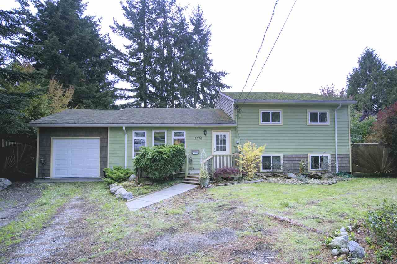 Main Photo: 1270 MARION Place in Gibsons: Gibsons & Area House for sale (Sunshine Coast)  : MLS®# R2509185