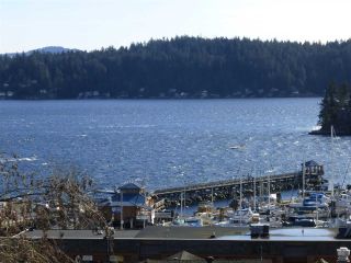 Photo 1: Lot 20 S FLETCHER Road in Gibsons: Gibsons & Area Land for sale (Sunshine Coast)  : MLS®# R2136567