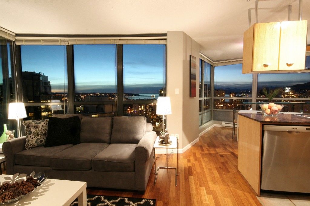 Main Photo: 2904 501 PACIFIC Street in Vancouver: Downtown VW Condo for sale in "THE 501" (Vancouver West)  : MLS®# V1107488
