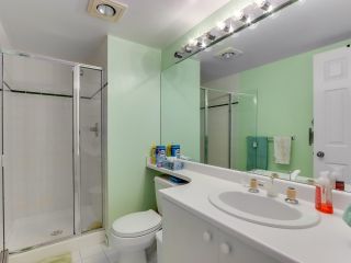Photo 17: 901 6152 KATHLEEN Avenue in Burnaby: Metrotown Condo for sale in "THE EMBASSY" (Burnaby South)  : MLS®# R2568817