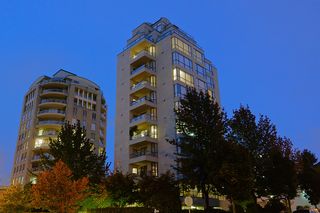 Photo 1: 800 5890 Balsam Street in Vancouver: Kerrisdale Condo for sale (Vancouver West)  : MLS®# V912082