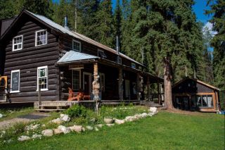 Photo 1: 162 ACRES Lodge for sale Golden BC: Commercial for sale