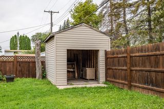 Photo 7: 32 LaVerendrye Cres in Portage la Prairie: House for sale : MLS®# 202223232