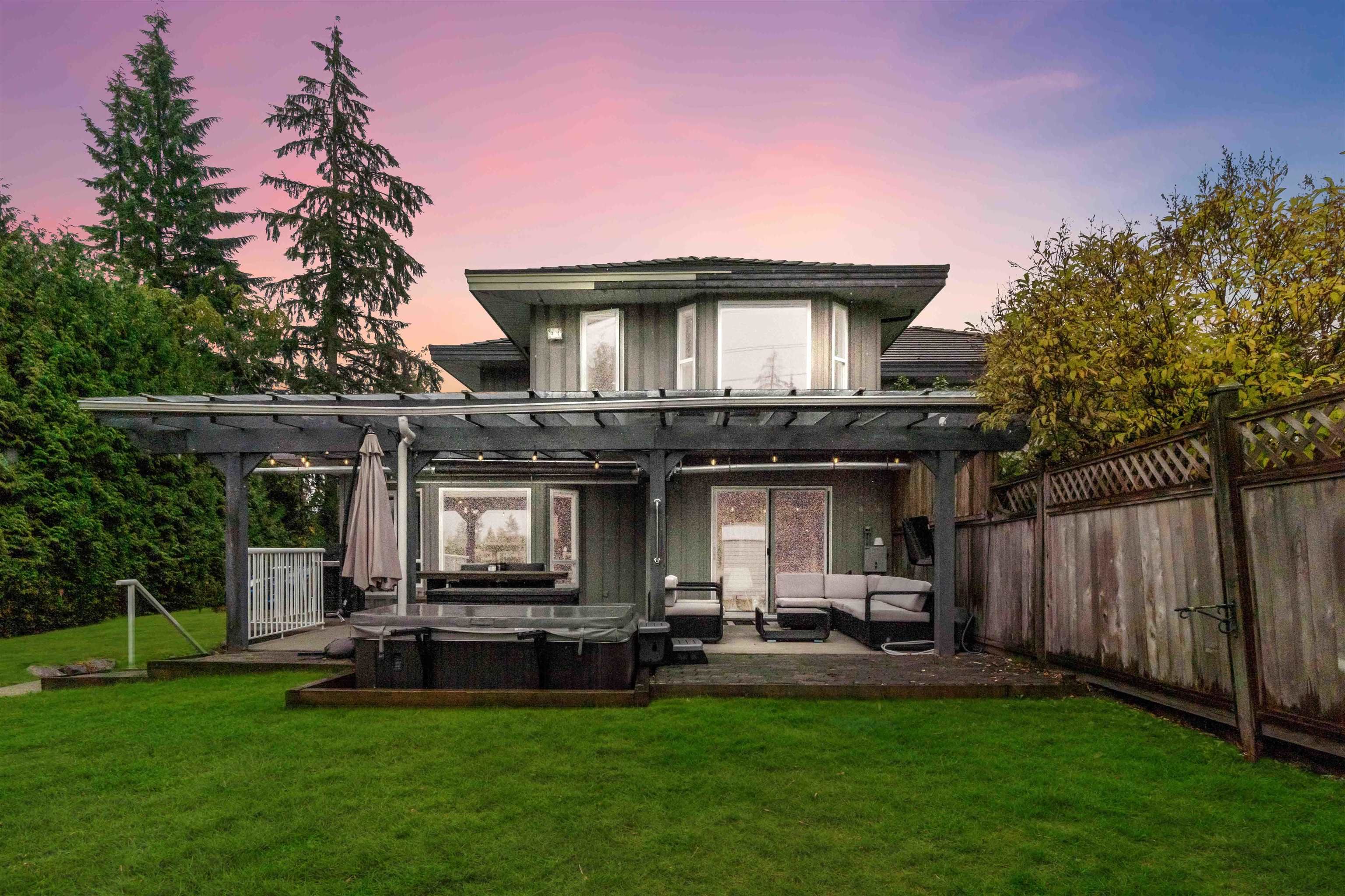 Main Photo: 111a HEMLOCK Drive: Anmore House for sale (Port Moody)  : MLS®# R2831825