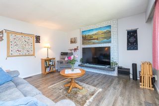 Photo 13: 908 Rankin Rd in Esquimalt: Es Kinsmen Park Single Family Residence for sale : MLS®# 955514