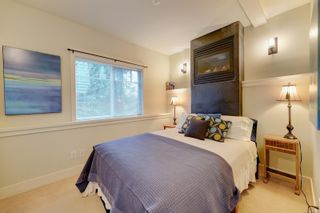 Photo 11: B 306 Vancouver St in Victoria: Vi Fairfield West Row/Townhouse for sale : MLS®# 949756