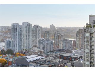 Photo 8: 2205 928 RICHARDS Street in Vancouver: Yaletown Condo for sale in "THE SAVOY" (Vancouver West)  : MLS®# V980045