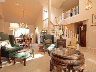 Photo 3: B 4060 Grange Rd in VICTORIA: SW Northridge House for sale (Saanich West)  : MLS®# 788751