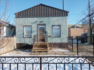 Photo 6: 226 D Avenue South in Saskatoon: Riversdale Multi-Family for sale : MLS®# SK966447