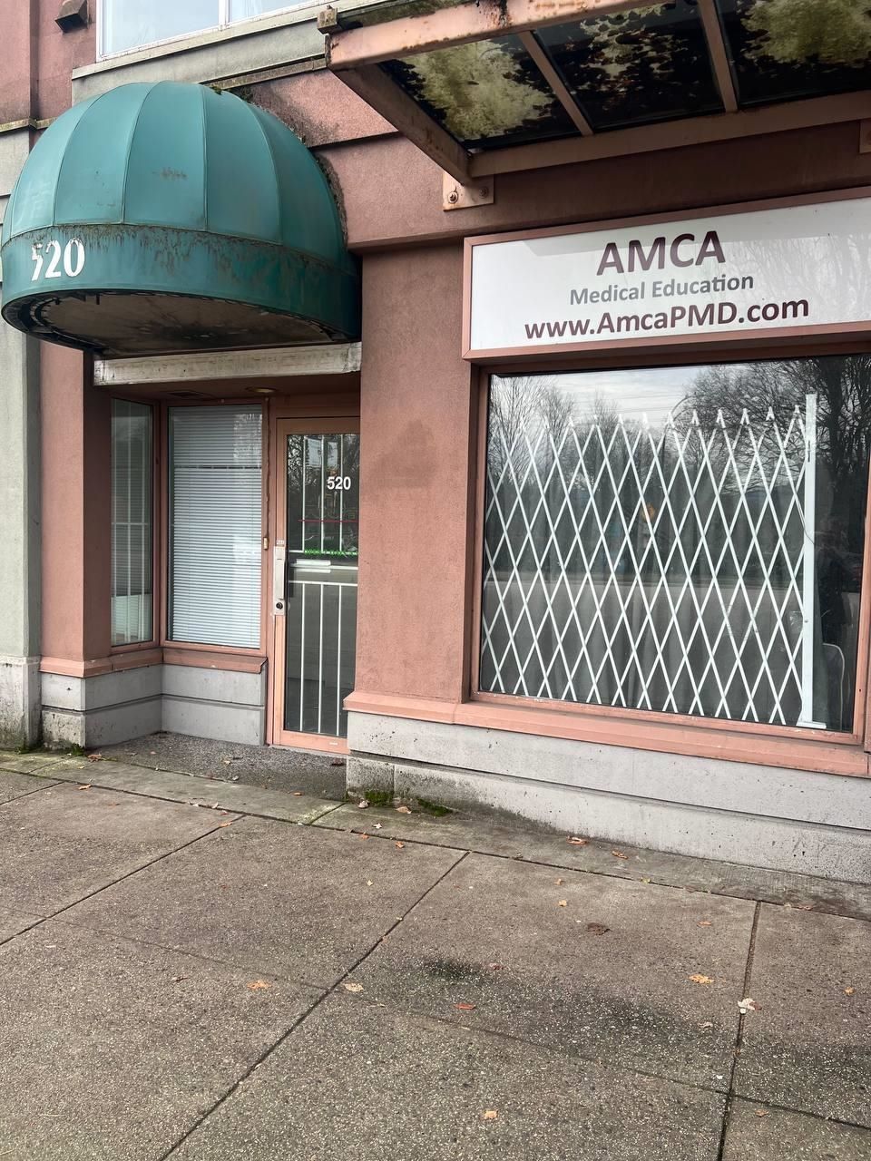 Main Photo: 520 KINGSWAY in Vancouver: Mount Pleasant VE Retail for sale in "Harvard Place" (Vancouver East)  : MLS®# C8056082