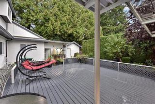Photo 3: 6168 126 Street in Surrey: Panorama Ridge House for sale in "BOUNDARY PARK" : MLS®# R2894413