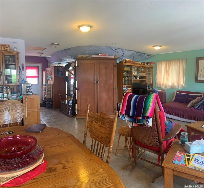 Photo 14: Photos: 217-219 Cumming Avenue in Manitou Beach: Residential for sale : MLS®# SK903234