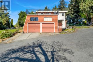 Photo 3: 544 Windthrop Rd in Colwood: House for sale : MLS®# 960836