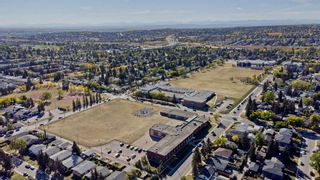 Photo 37: 20 Rossmount Road SW in Calgary: Rosscarrock Detached for sale : MLS®# A2003382