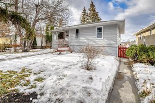Photo 3: 2005 27 Street SE in Calgary: Southview Detached for sale : MLS®# A2021646