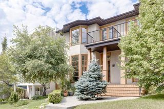 Photo 2: 1634 17 Avenue NW in Calgary: Capitol Hill Semi Detached for sale : MLS®# A1129416