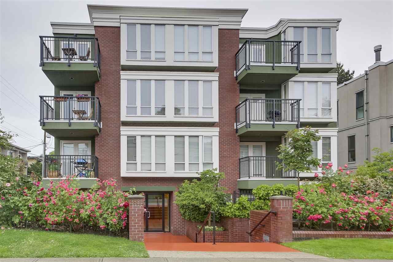 Main Photo: 302 2825 ALDER STREET in Vancouver: Fairview VW Condo for sale (Vancouver West)  : MLS®# R2279584
