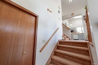 Photo 7: 9711 Sanderling Way NW in Calgary: Sandstone Valley Detached for sale : MLS®# A2125247