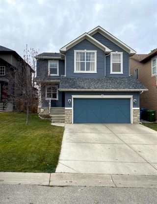 Photo 2: 47 Cougartown Close SW in Calgary: Cougar Ridge Detached for sale : MLS®# A1105969