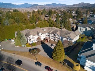 Main Photo: 102 2780 WARE Street in Abbotsford: Central Abbotsford Condo for sale in "CHELSEA HOUSE" : MLS®# R2850753