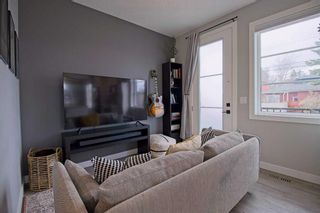 Photo 16: 1933 19 Avenue NW in Calgary: Banff Trail Row/Townhouse for sale : MLS®# A2130513