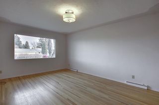 Photo 7: 809/811 45 Street SW in Calgary: Westgate Duplex for sale : MLS®# A1053886