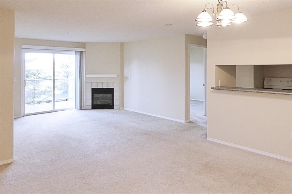 Main Photo: 2305 MILLRISE Point SW in Calgary: Millrise Apartment for sale : MLS®# A1024075