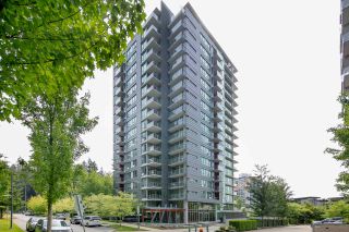 Photo 3: 1606 5728 BERTON Avenue in Vancouver: University VW Condo for sale in "ACADAMEY" (Vancouver West)  : MLS®# R2375671
