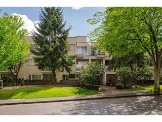 Photo 1: 217 830 E 7TH Avenue in Vancouver: Mount Pleasant VE Condo for sale in "FAIRFAX" (Vancouver East)  : MLS®# R2687401