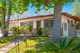 Main Photo: EAST ESCONDIDO House for sale : 2 bedrooms : 535 S Elm St in Escondido