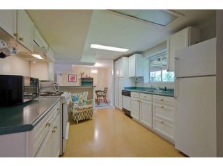 Photo 14: 4379 CAPILANO Road in North Vancouver: Canyon Heights NV House for sale : MLS®# V1061057