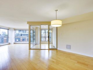 Photo 7: 703 283 DAVIE Street in Vancouver: Yaletown Condo for sale in "PACIFIC PLAZA" (Vancouver West)  : MLS®# R2780717