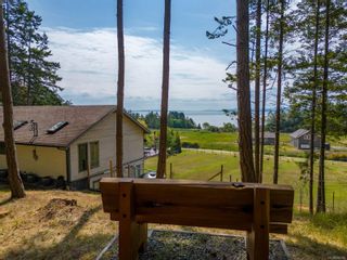 Photo 29: 9911 Craddock Dr in Pender Island: GI Pender Island House for sale (Gulf Islands)  : MLS®# 940390