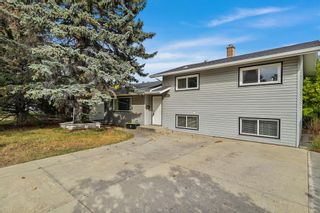 Photo 1: 9812 Elbow Drive SW in Calgary: Haysboro Detached for sale : MLS®# A2002614