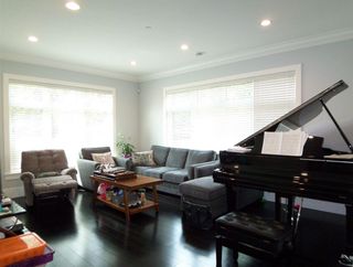 Photo 3: 2188 W 59TH Avenue in Vancouver: S.W. Marine House for sale (Vancouver West)  : MLS®# R2812499