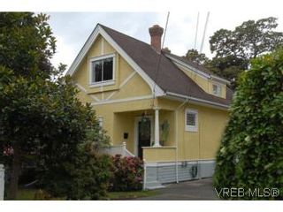Photo 1: 1044 Redfern St in VICTORIA: Vi Fairfield East House for sale (Victoria)  : MLS®# 518219