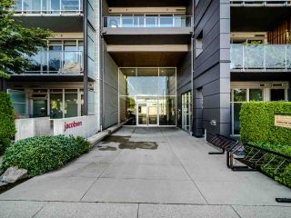 Photo 3: 222 256 E 2ND Avenue in Vancouver: Mount Pleasant VE Condo for sale in "Jacobsen" (Vancouver East)  : MLS®# R2495462