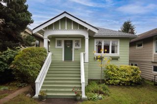 Photo 1: 2696 W 42ND Avenue in Vancouver: Kerrisdale House for sale (Vancouver West)  : MLS®# R2829666