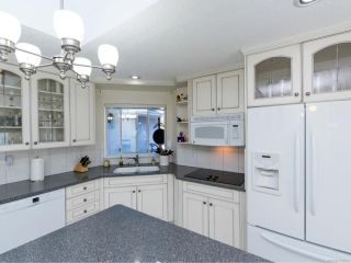 Photo 7: 3593 N Arbutus Dr in COBBLE HILL: ML Cobble Hill House for sale (Malahat & Area)  : MLS®# 769382