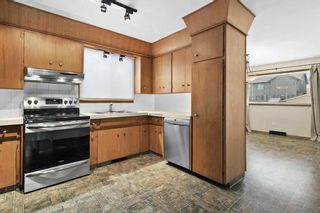 Photo 4: 625 26 Avenue NE in Calgary: Winston Heights/Mountview Semi Detached (Half Duplex) for sale : MLS®# A2128776